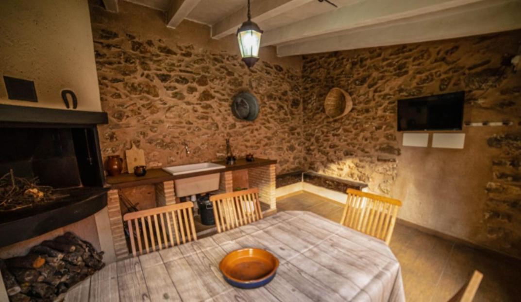 Casa Rural Abascal Cella Exterior photo